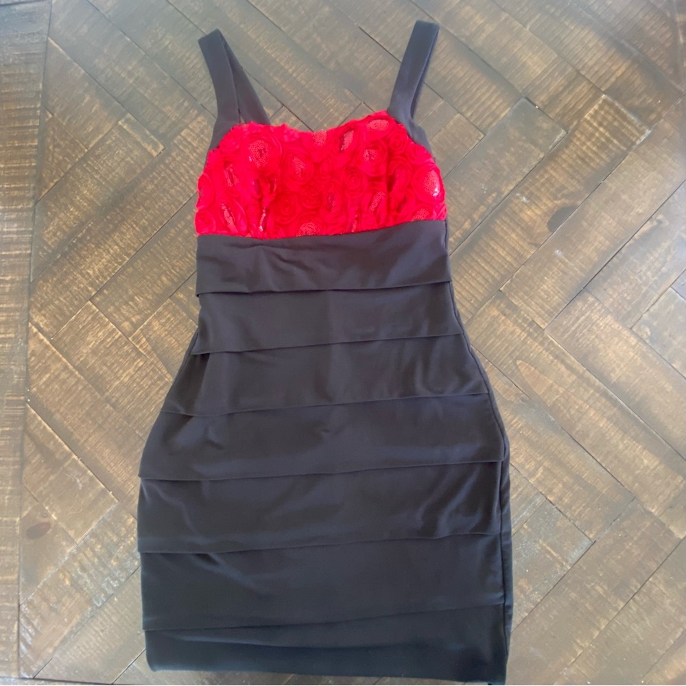 Elegant Black and Red Dress